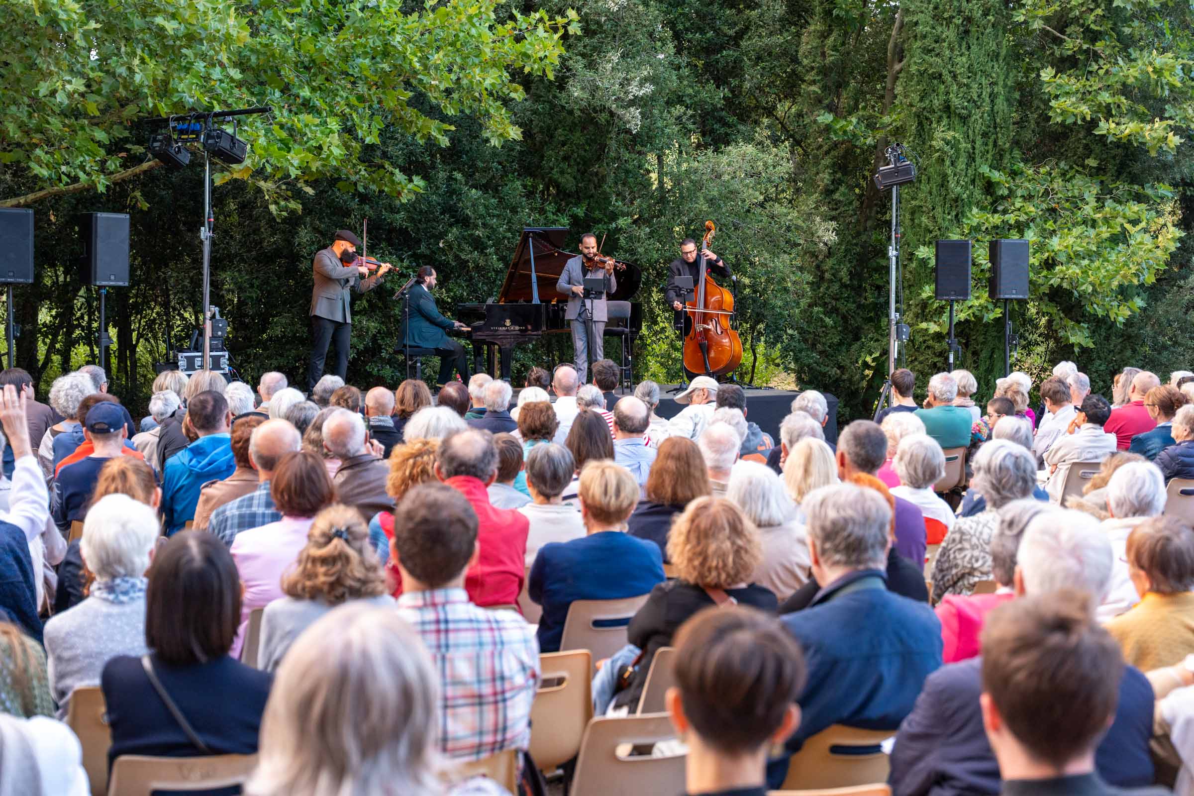 Janoska Ensemble_7